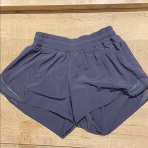 Lululemon short